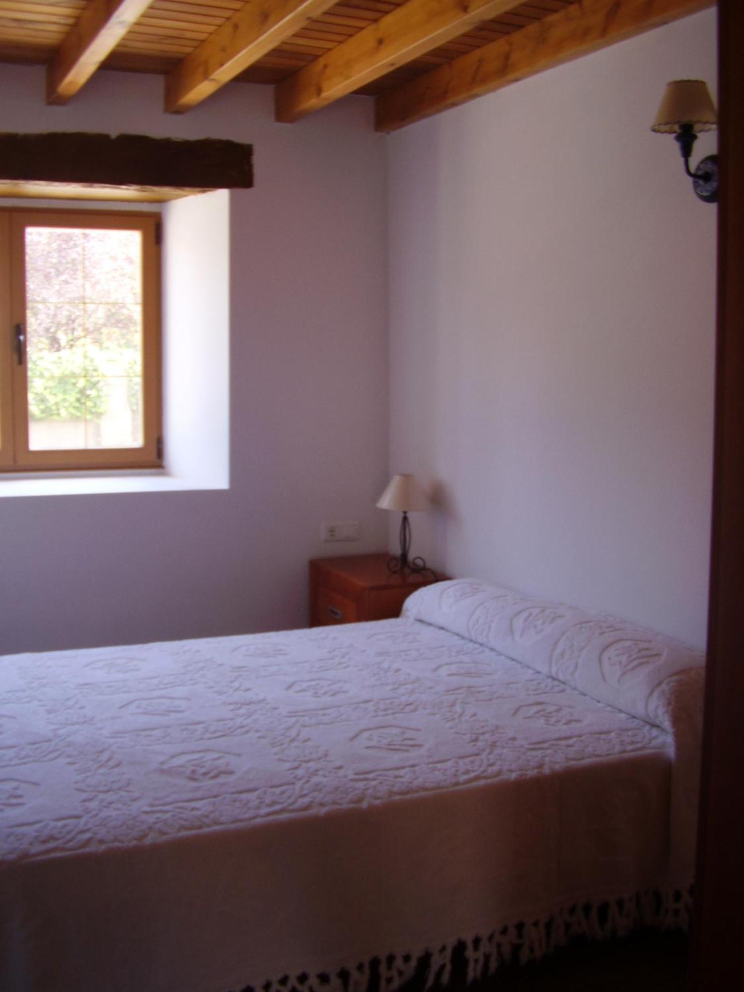 Apartamentos Puente Viesgo Anjana Buitenkant foto